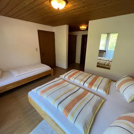 Апартаменты Gaestehaus Edelweiss