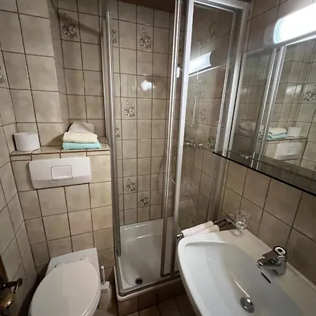 Gaestehaus Edelweiss Apartament *