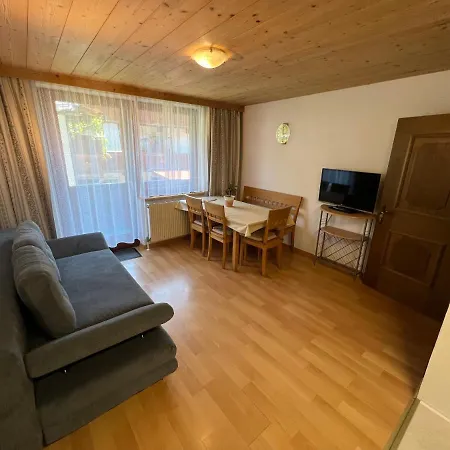 Gaestehaus Edelweiss *